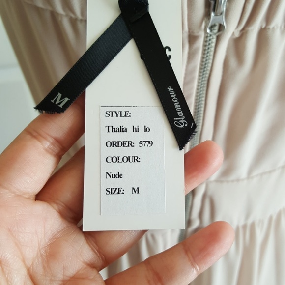 Dress - Picture 6 of 7